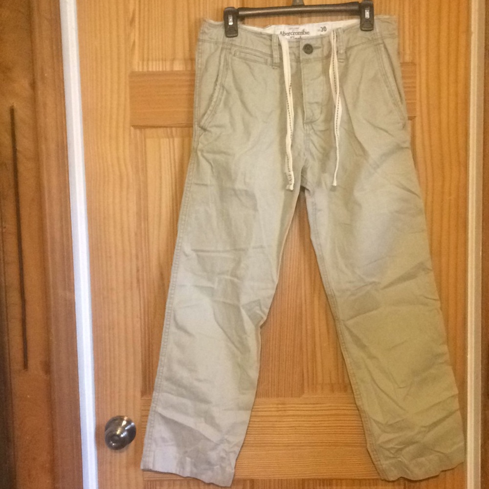 Abercrombie khakis 30/32